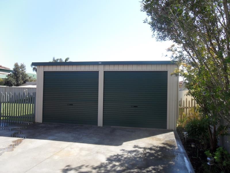 16 Cordoba Way, Orana WA 6330