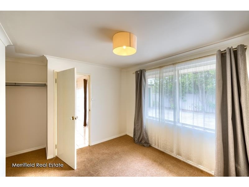 16 Cordoba Way, Orana WA 6330