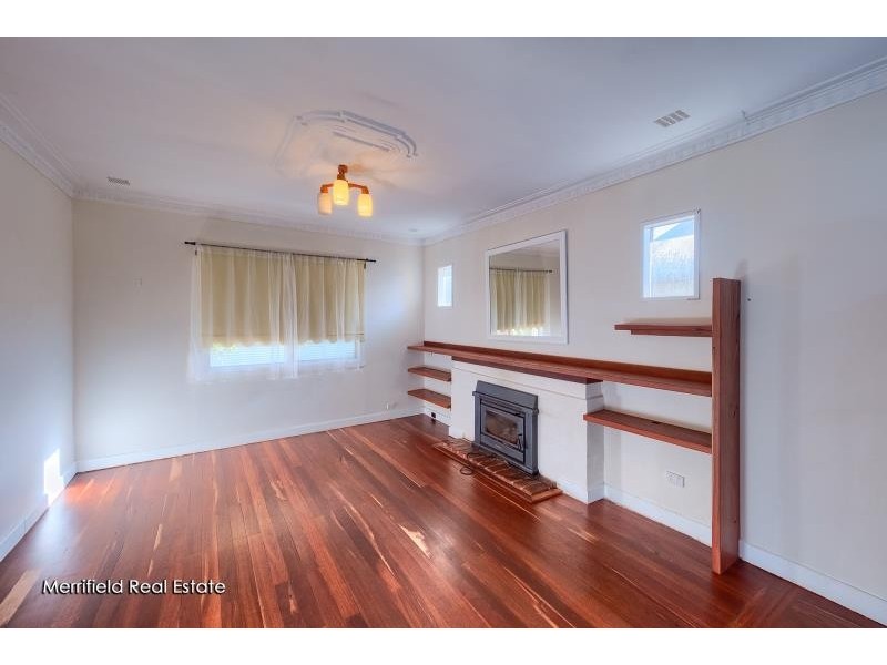 2 Ranford Street, Mount Melville WA 6330