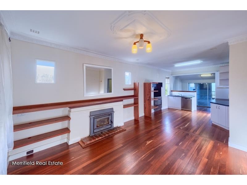 2 Ranford Street, Mount Melville WA 6330