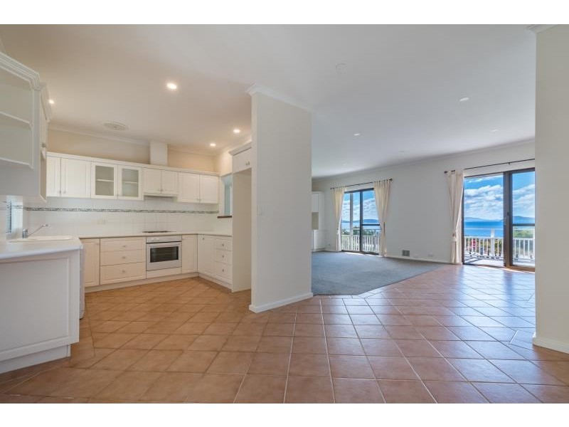 15 La Perouse Road, Goode Beach WA 6330