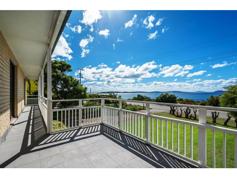 15 La Perouse Road, Goode Beach WA 6330