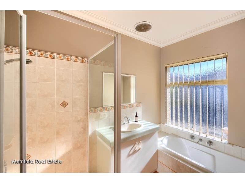 11 Ardross Crescent, Collingwood Heights WA 6330