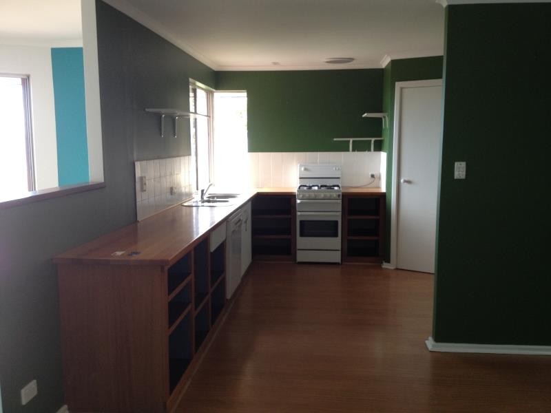 5 Runnymede, Goode Beach WA 6330