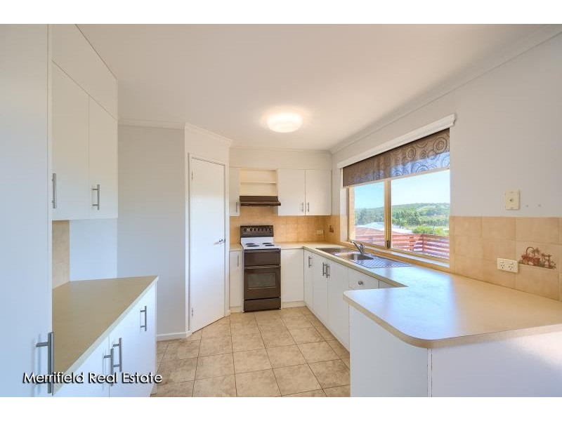 2/45 Premier Circle, Spencer Park WA 6330
