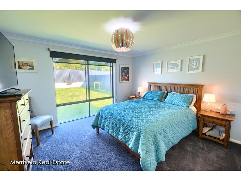 25 Albatross Drive, Bayonet Head WA 6330