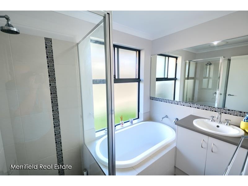 25 Albatross Drive, Bayonet Head WA 6330