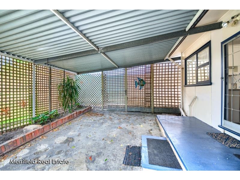 93 Chester Pass Road, Orana WA 6330