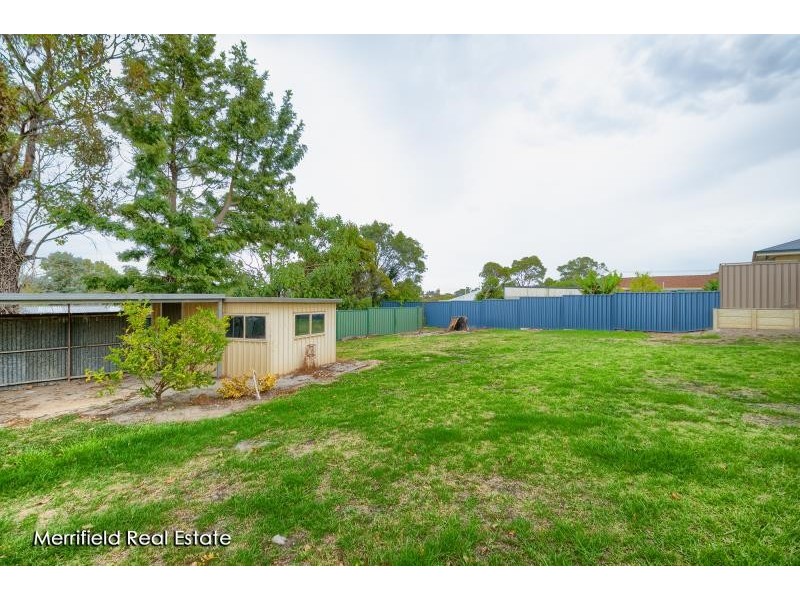 93 Chester Pass Road, Orana WA 6330