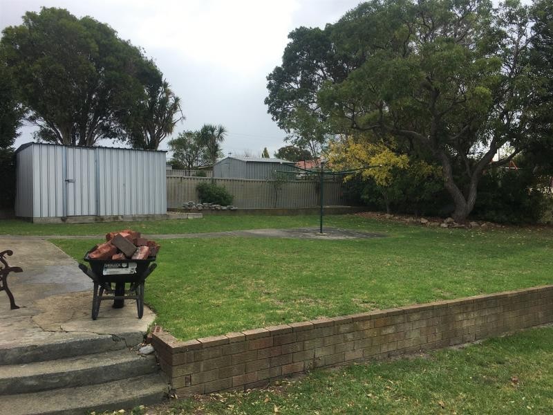 5 Worra Street, Yakamia WA 6330