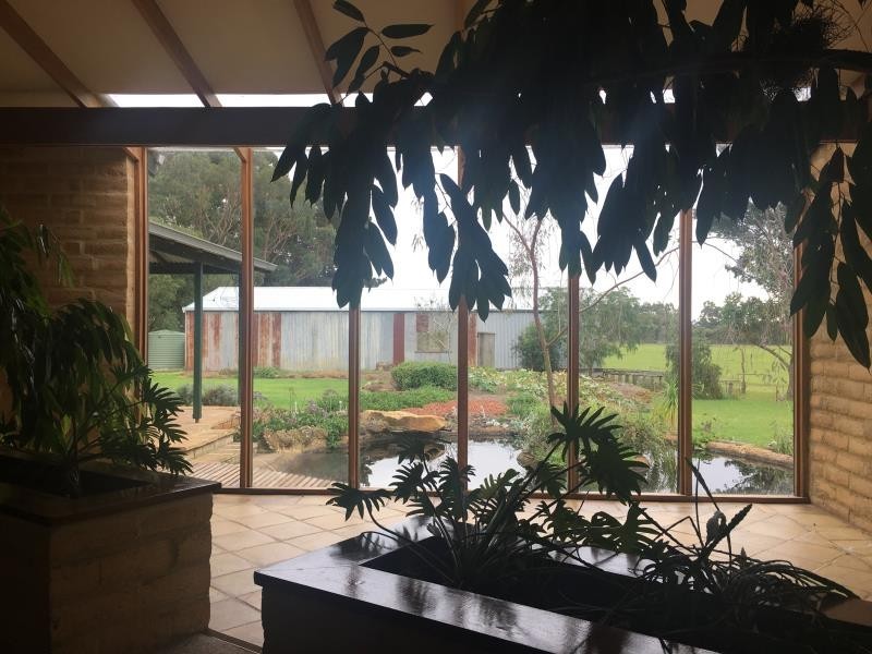 651 Millbrook Road, Millbrook WA 6330