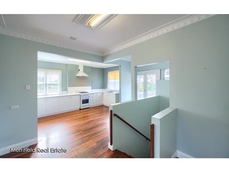 98 Middleton Road, Middleton Beach WA 6330