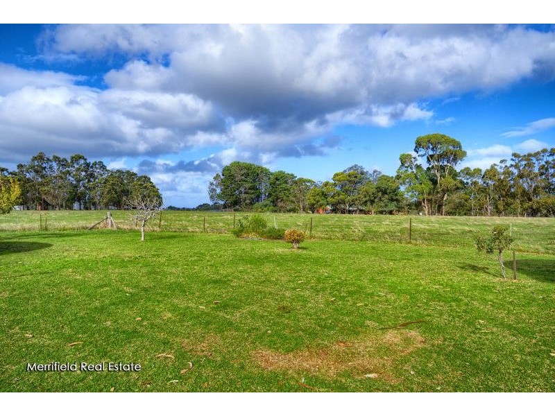 11 George Street, Gledhow WA 6330