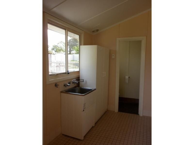 15 Nesbitt Street, Spencer Park WA 6330