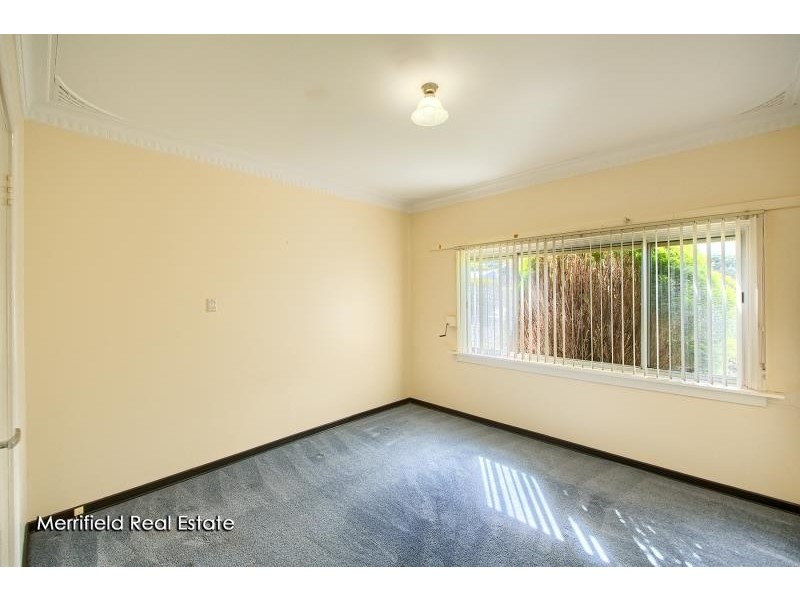 16 Elizabeth Street, Mount Melville WA 6330