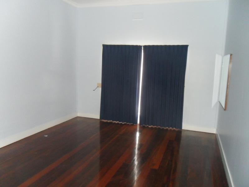 181 Albany Highway, Mount Melville WA 6330