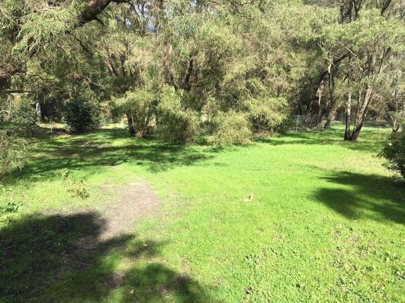 20 Frederick Street, Gledhow WA 6330