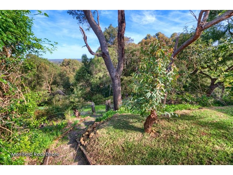 20 Frederick Street, Gledhow WA 6330