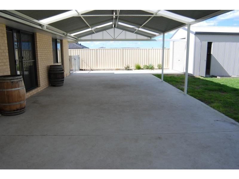 3 Price Street, Lower King WA 6330