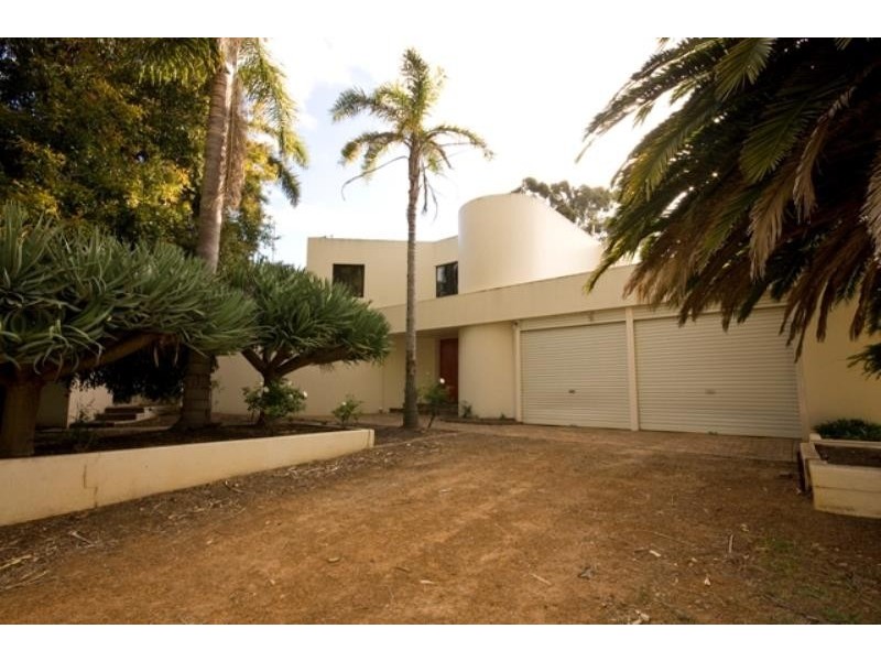 3 Rufus street, Milpara WA 6330