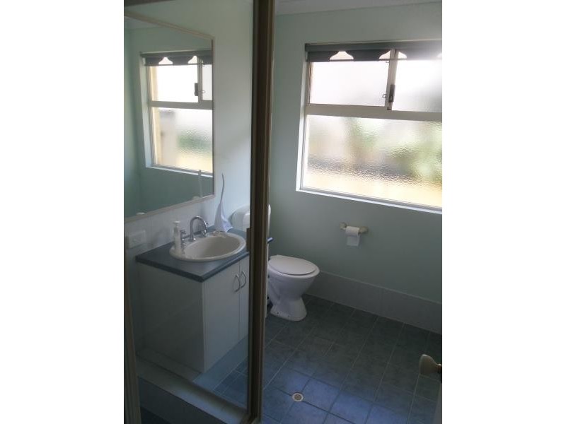 40 McWhae Drive, Spencer Park WA 6330