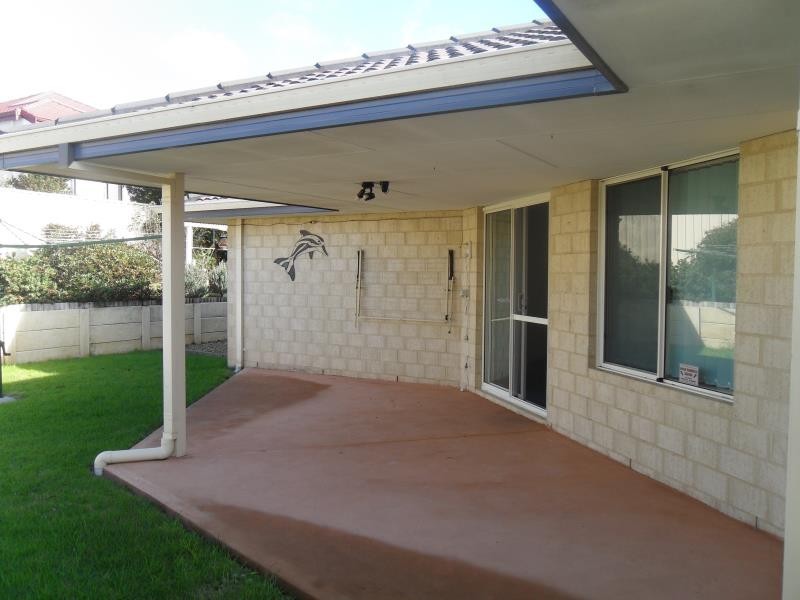 40 McWhae Drive, Spencer Park WA 6330