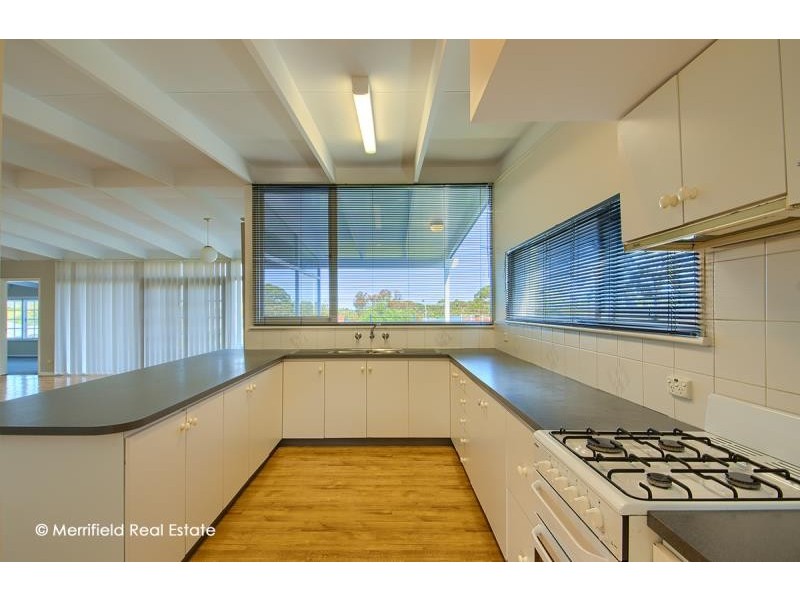 61 Drew Street, Seppings WA 6330