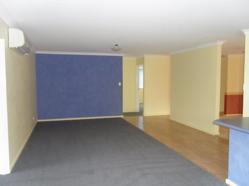 8 Sibbald Road, Bayonet Head WA 6330