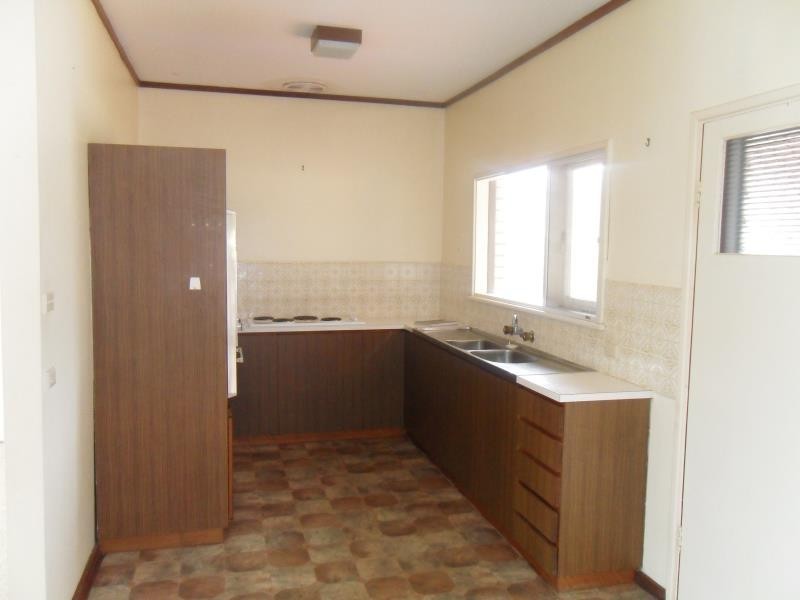 9 Swarbrick Street, Emu Point WA 6330