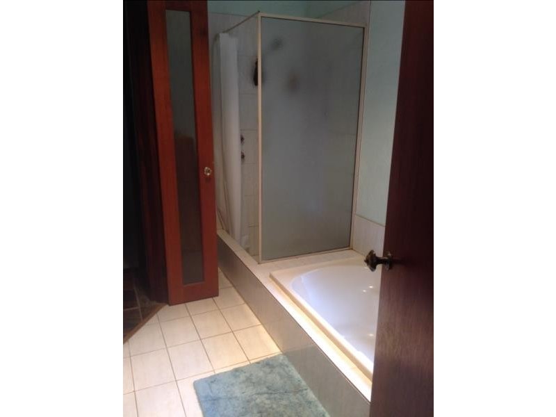 15 Webb Street, Mckail WA 6330