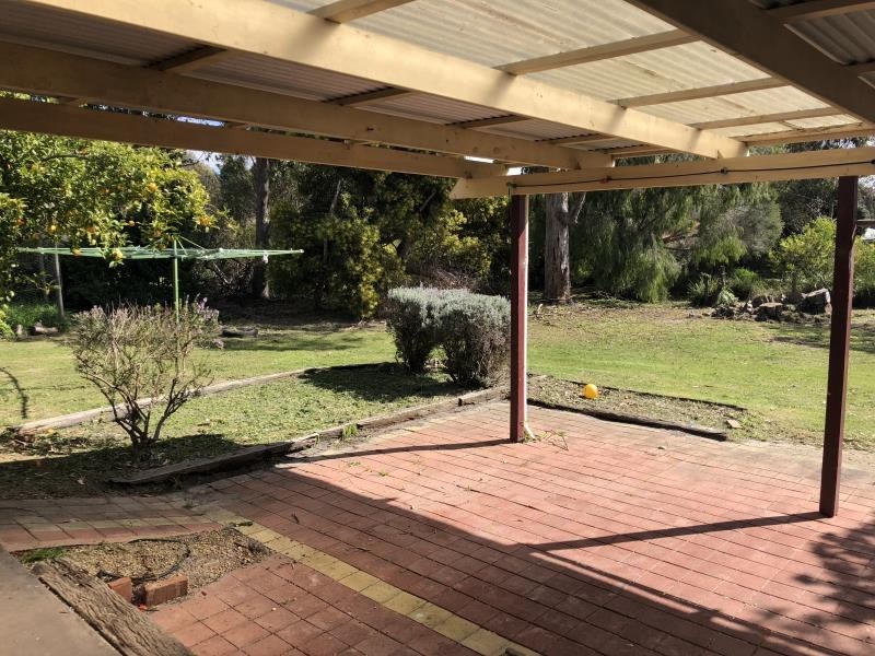 15 Webb Street, Mckail WA 6330