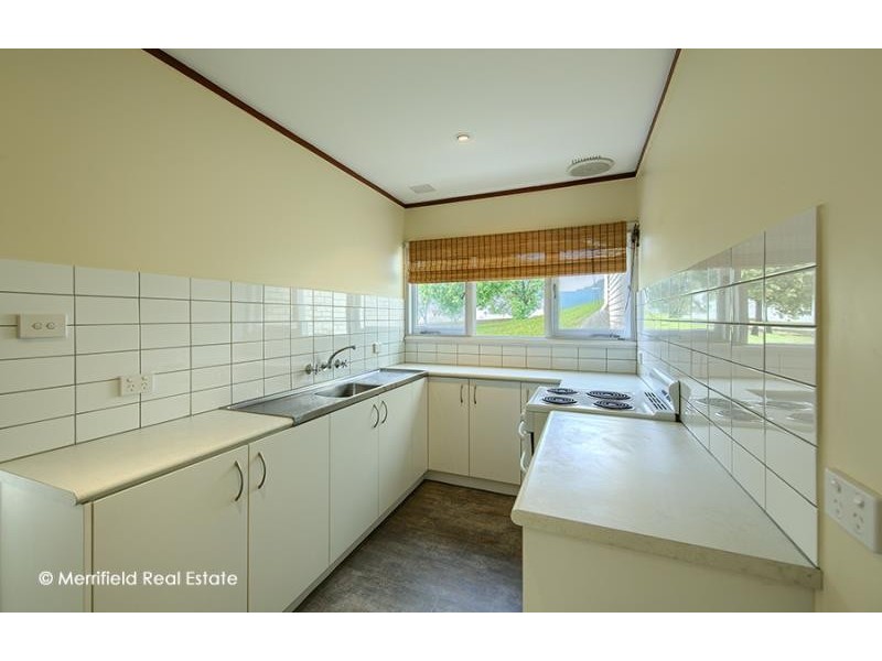 9B Swarbrick Street, Emu Point WA 6330