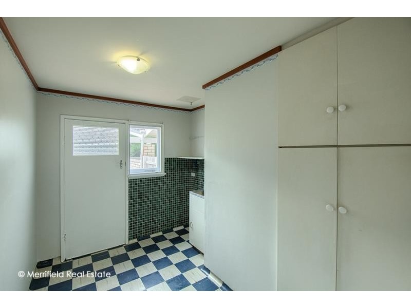 9B Swarbrick Street, Emu Point WA 6330