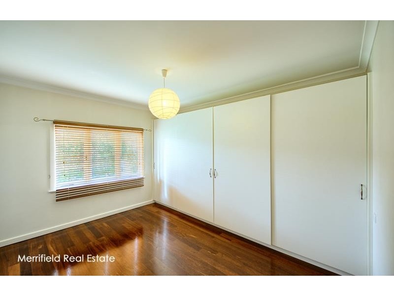 10 Halifax Street, Mount Melville WA 6330