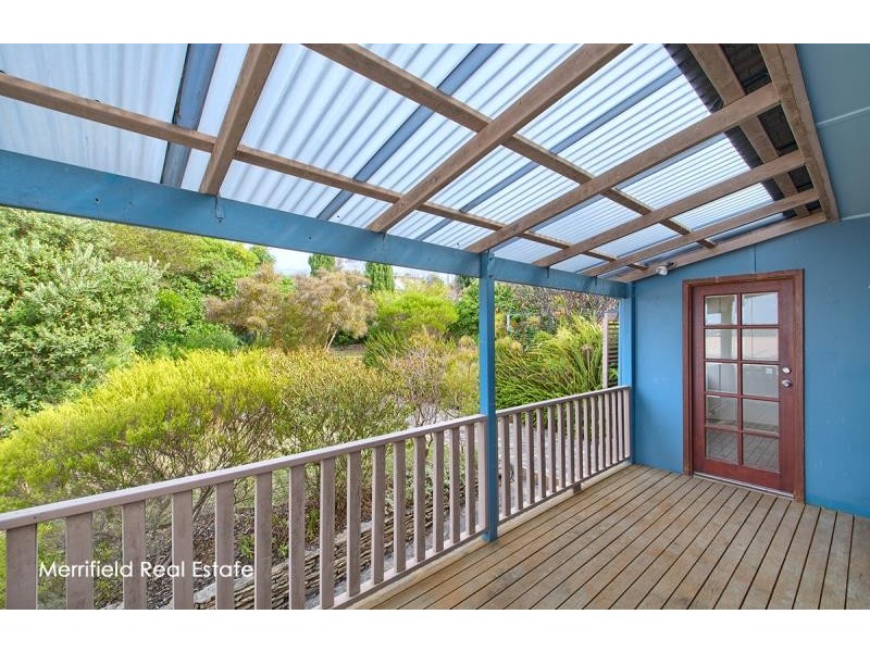 10 Halifax Street, Mount Melville WA 6330