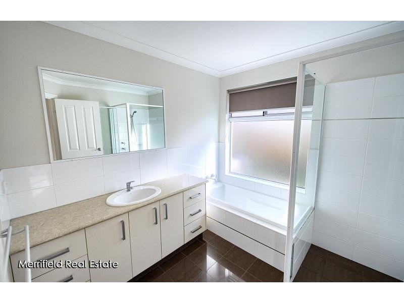 3 Starlight Place, Mckail WA 6330