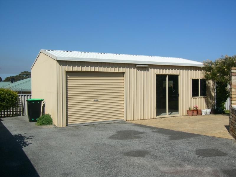 9 Premier Circle, Spencer Park WA 6330