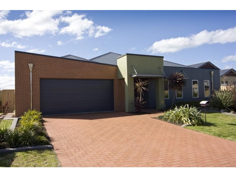 1 Grandis Way, Yakamia WA 6330