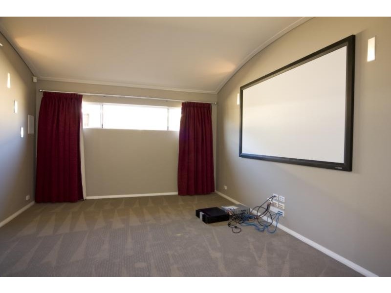 1 Grandis Way, Yakamia WA 6330