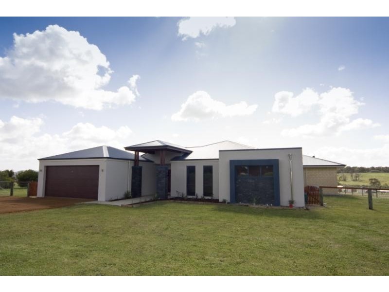 102 Randell Crescent, Albany WA 6330