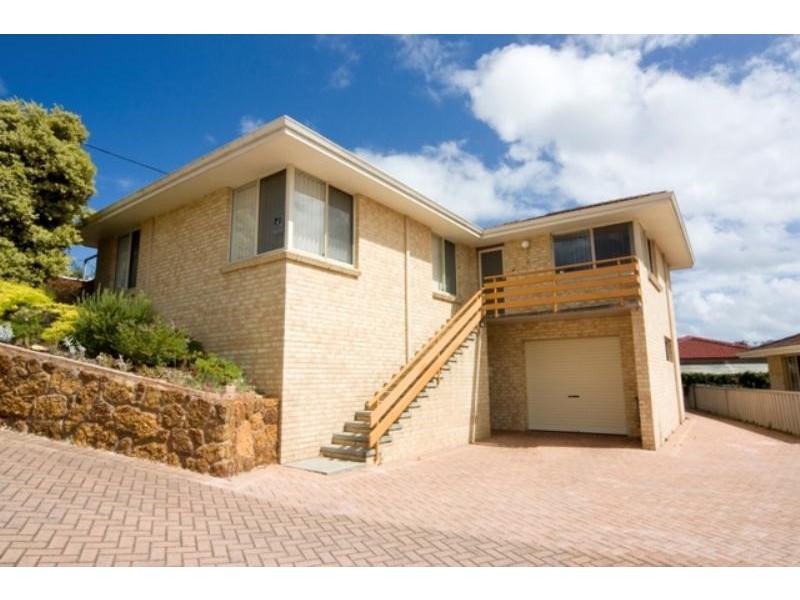 1/43-47 Premier Circle, Spencer Park WA 6330