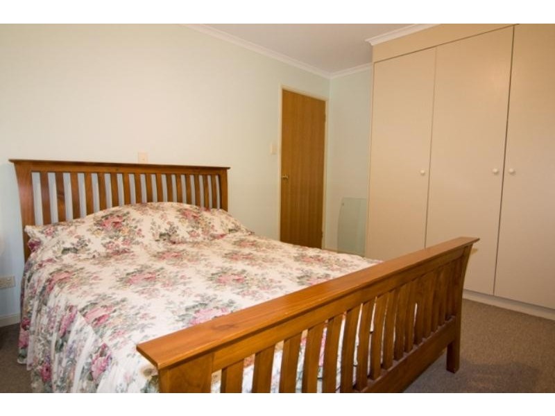 1/43-47 Premier Circle, Spencer Park WA 6330