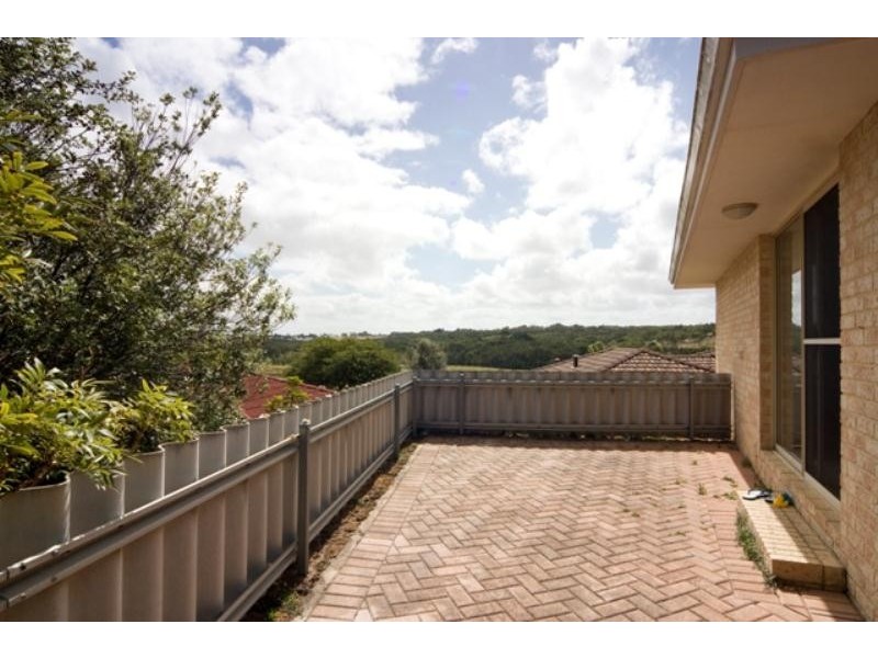 1/43-47 Premier Circle, Spencer Park WA 6330