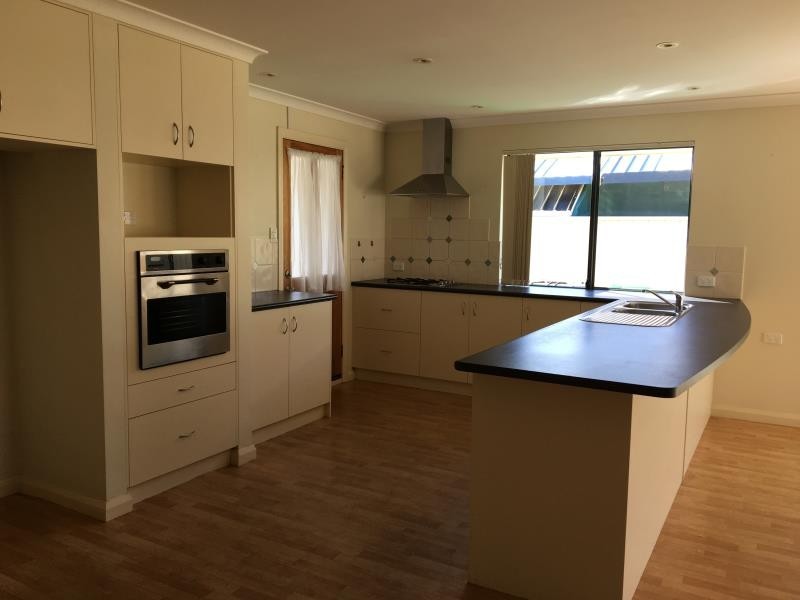 12 Gerdes Way, Mckail WA 6330