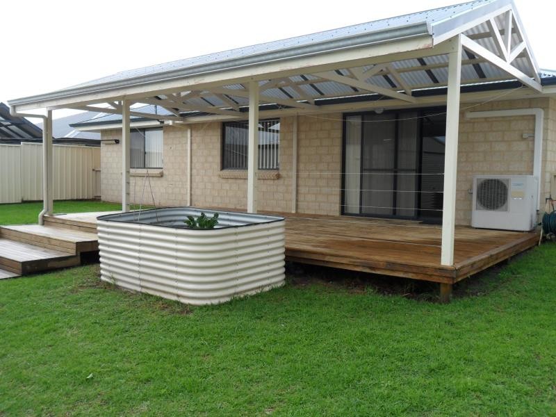 12 Gerdes Way, Mckail WA 6330