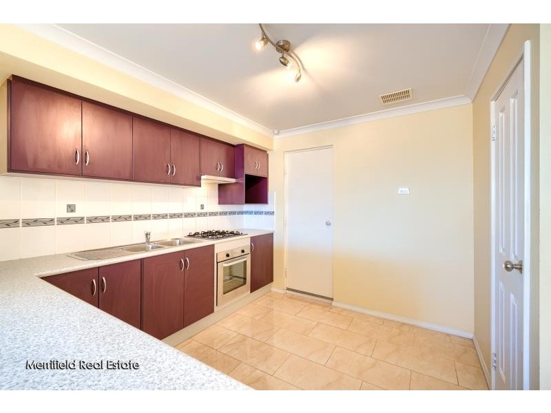 98 Angove Road, Spencer Park WA 6330