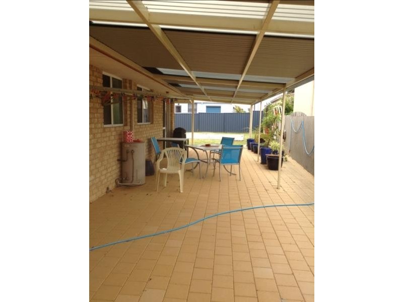 21B Canning Street, Orana WA 6330