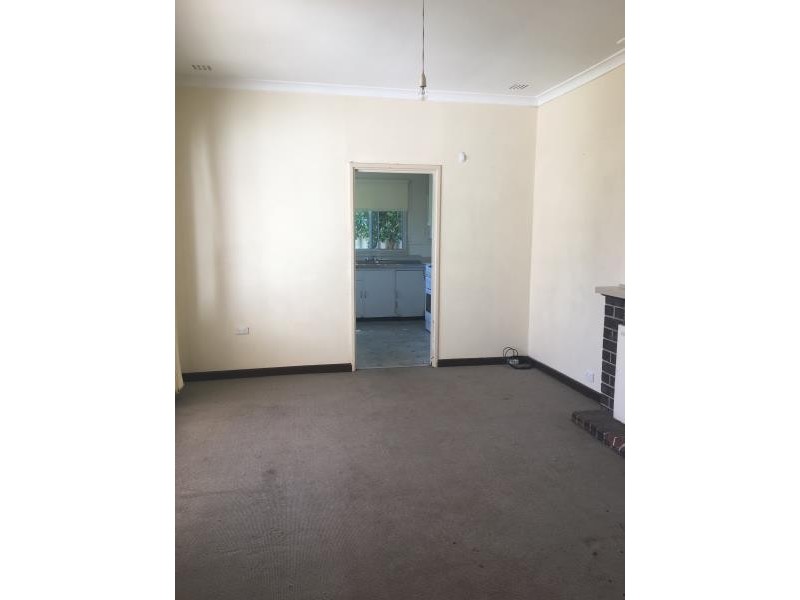 18 Leschenault Street, Lockyer WA 6330