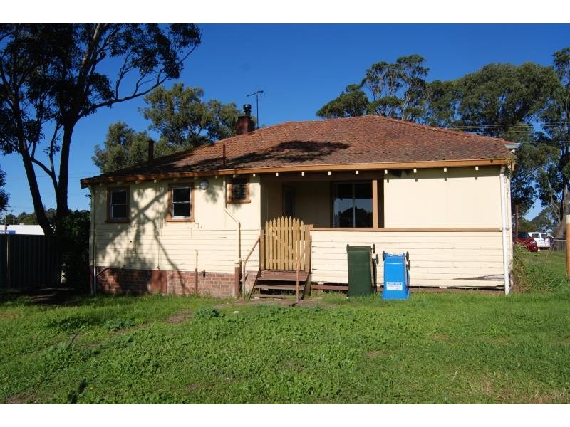 6 Parker Street, Lockyer WA 6330
