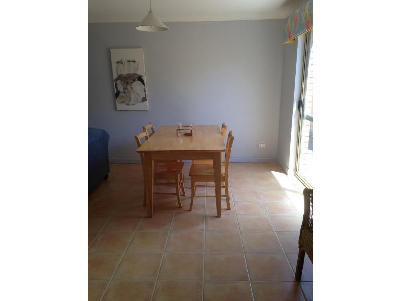 2/20 Adelaide Crescent, Middleton Beach WA 6330